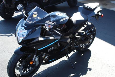 2024 Suzuki GSX-R600 in Sanford, North Carolina - Photo 9