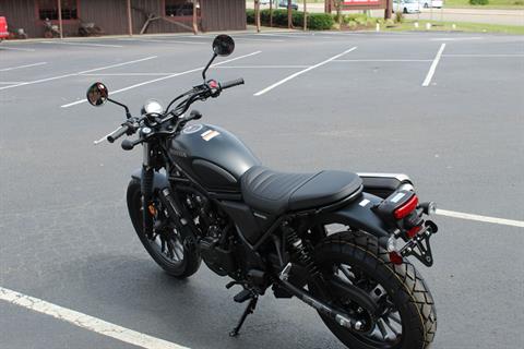 2024 Honda SCL500 in Sanford, North Carolina - Photo 7