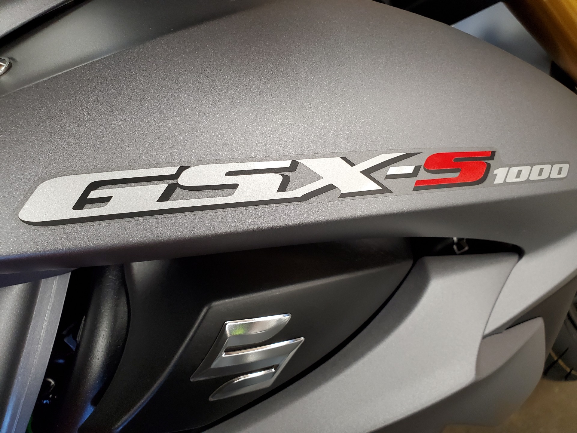 2017 Suzuki GSX-S1000 ABS in Sanford, North Carolina - Photo 9