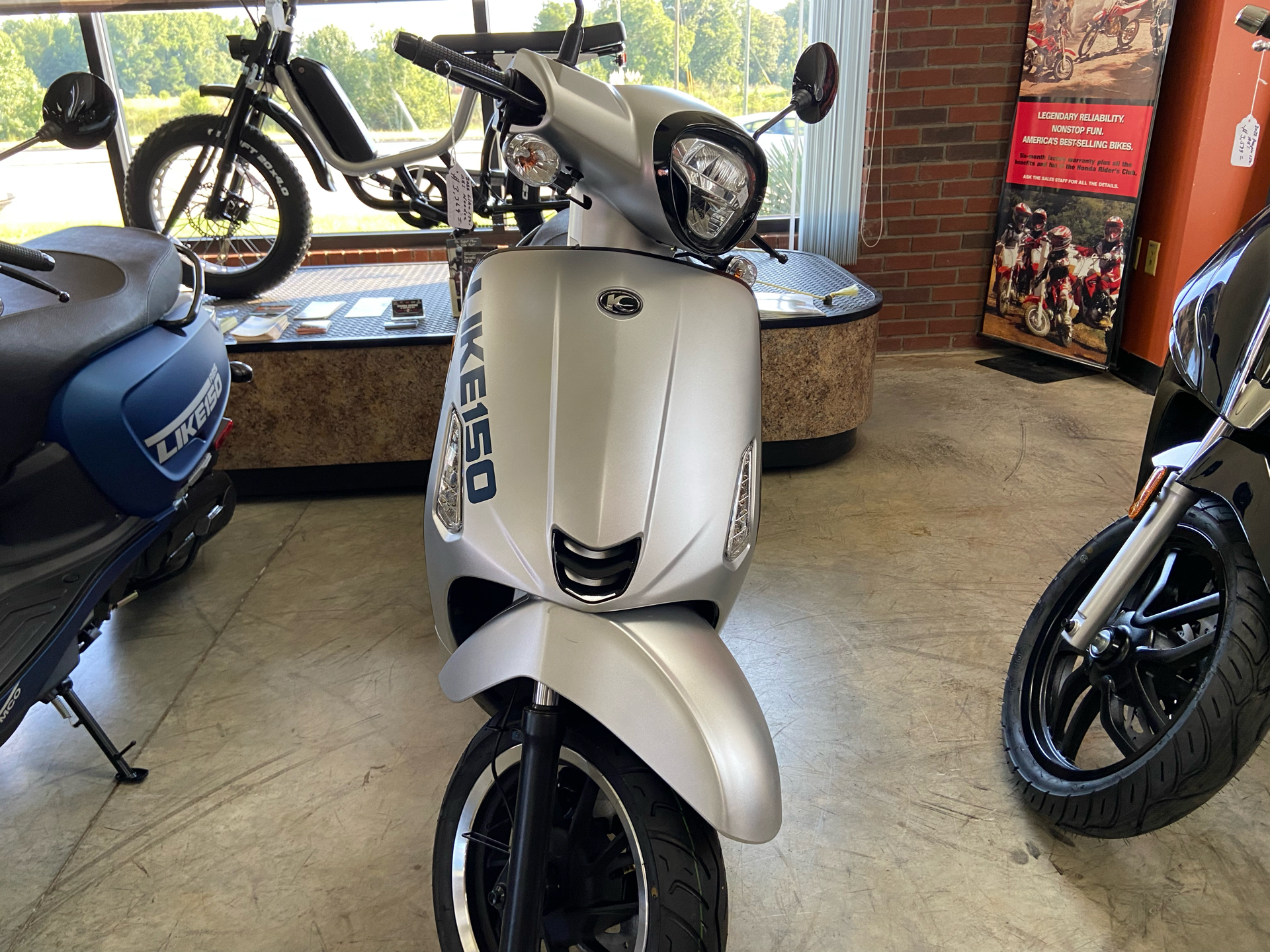 2022 Kymco Like 150i ABS Noodoe in Sanford, North Carolina - Photo 5