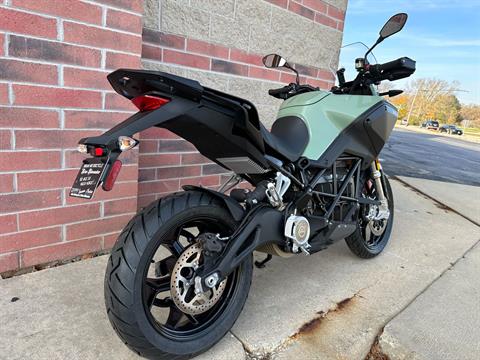 2023 Zero Motorcycles DSR/X in Muskego, Wisconsin - Photo 10
