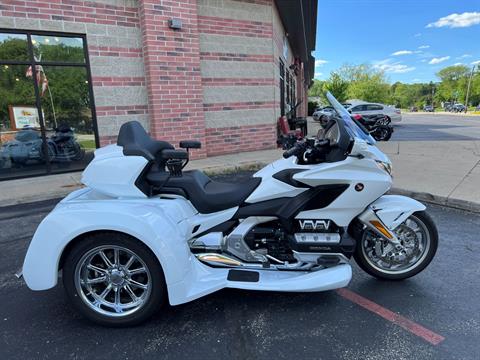 2018 Honda Gold Wing Tour in Muskego, Wisconsin - Photo 1