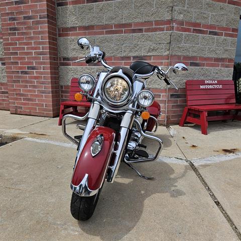 2016 Indian Motorcycle Springfield™ in Muskego, Wisconsin - Photo 2