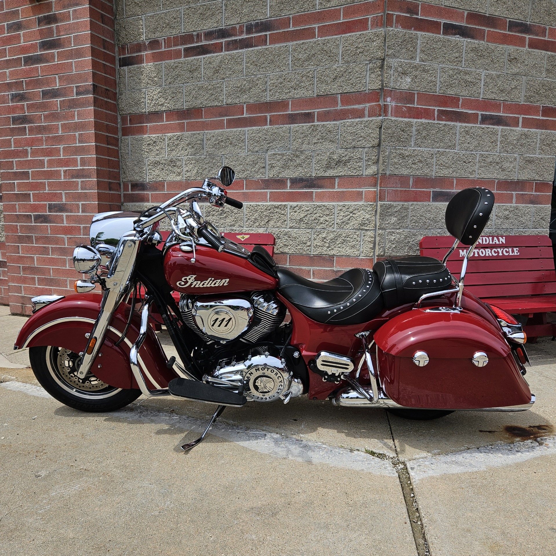 2016 Indian Motorcycle Springfield™ in Muskego, Wisconsin - Photo 4