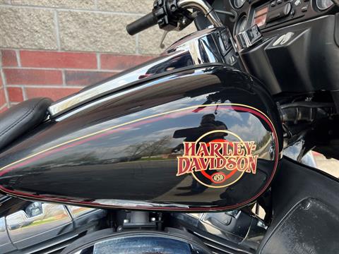 2002 Harley-Davidson FLHTC/FLHTCI Electra Glide® Classic in Muskego, Wisconsin - Photo 6