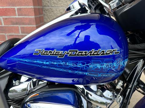 2019 Harley-Davidson Street Glide® in Muskego, Wisconsin - Photo 7