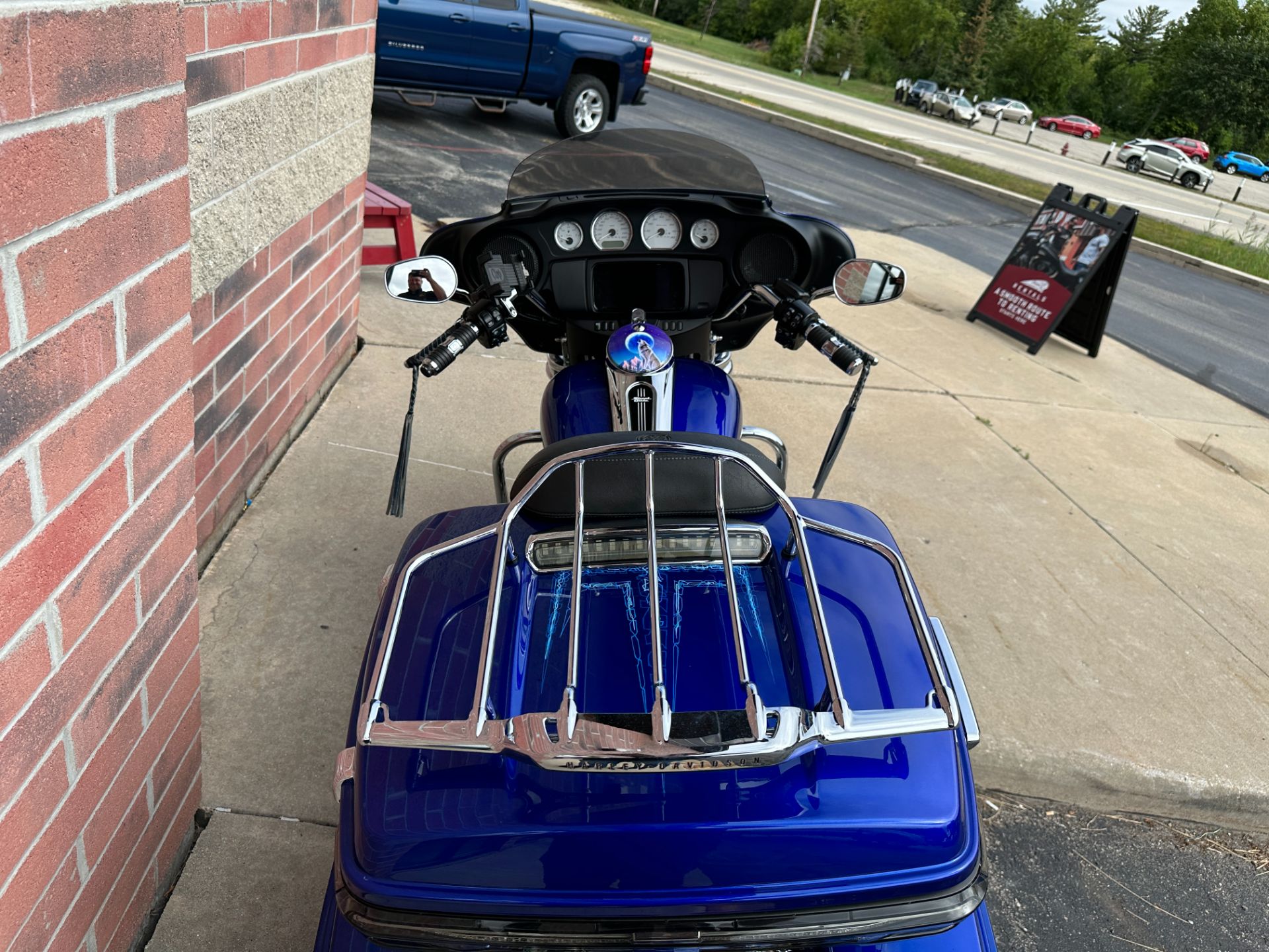 2019 Harley-Davidson Street Glide® in Muskego, Wisconsin - Photo 13