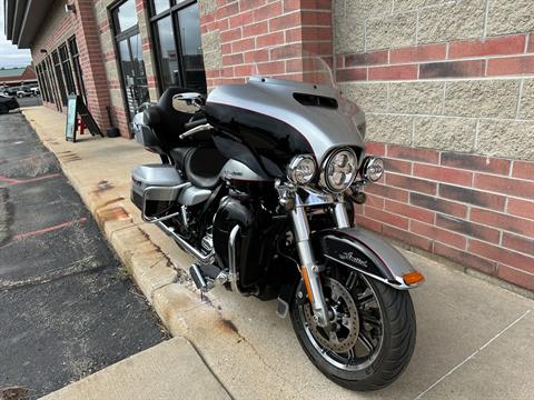 2015 Harley-Davidson Ultra Limited Low in Muskego, Wisconsin - Photo 2