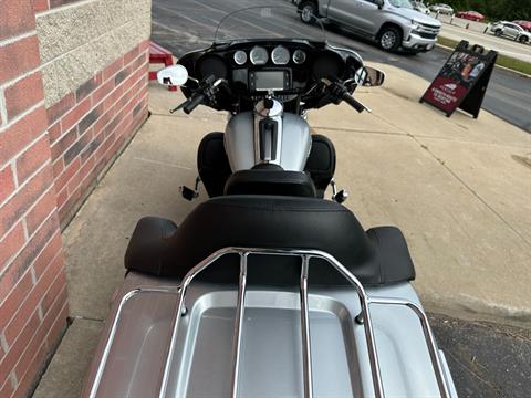 2015 Harley-Davidson Ultra Limited Low in Muskego, Wisconsin - Photo 13