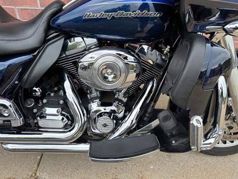2012 Harley-Davidson Road Glide® Ultra in Muskego, Wisconsin - Photo 5