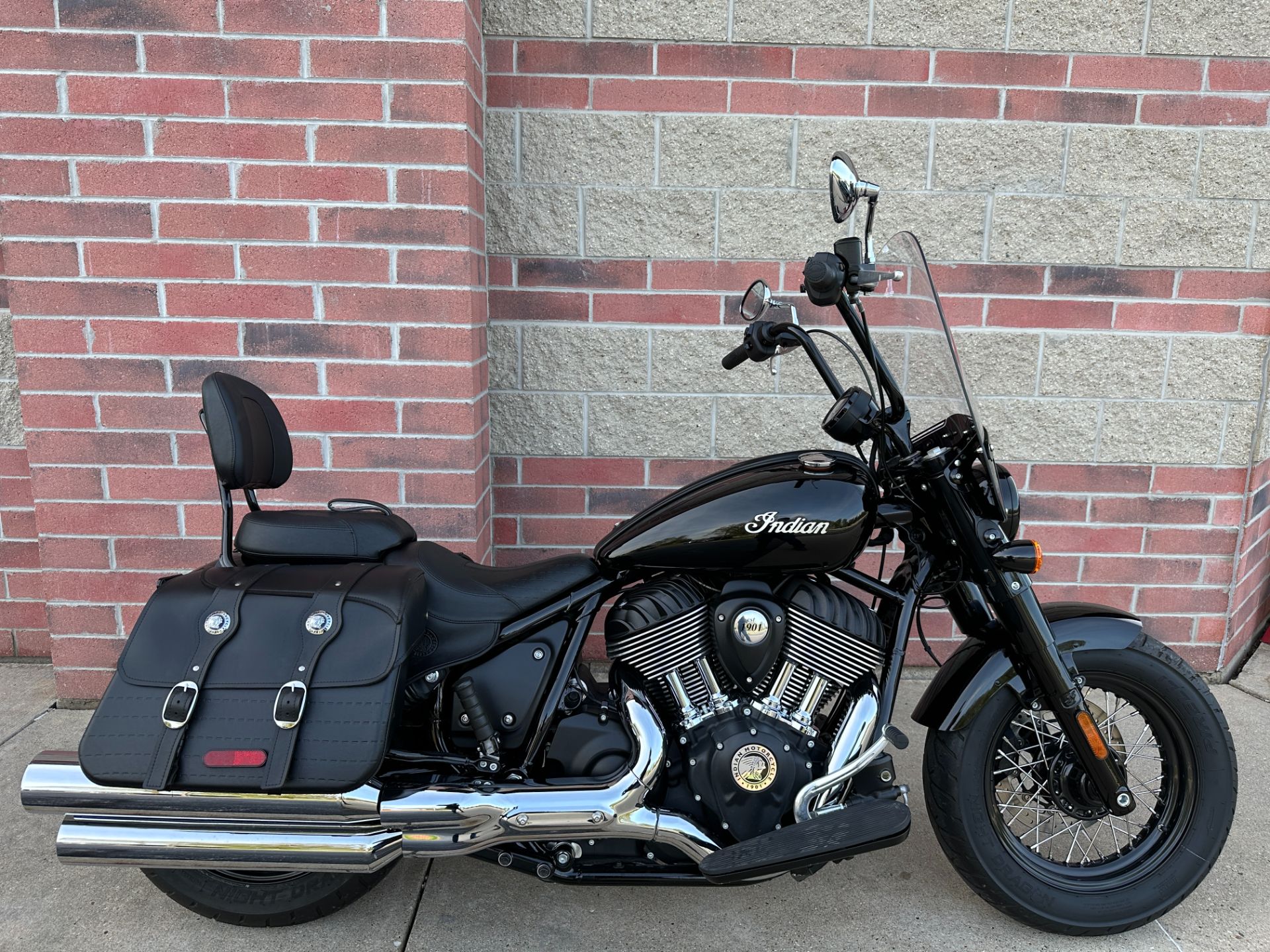 2022 Indian Motorcycle Super Chief in Muskego, Wisconsin - Photo 1