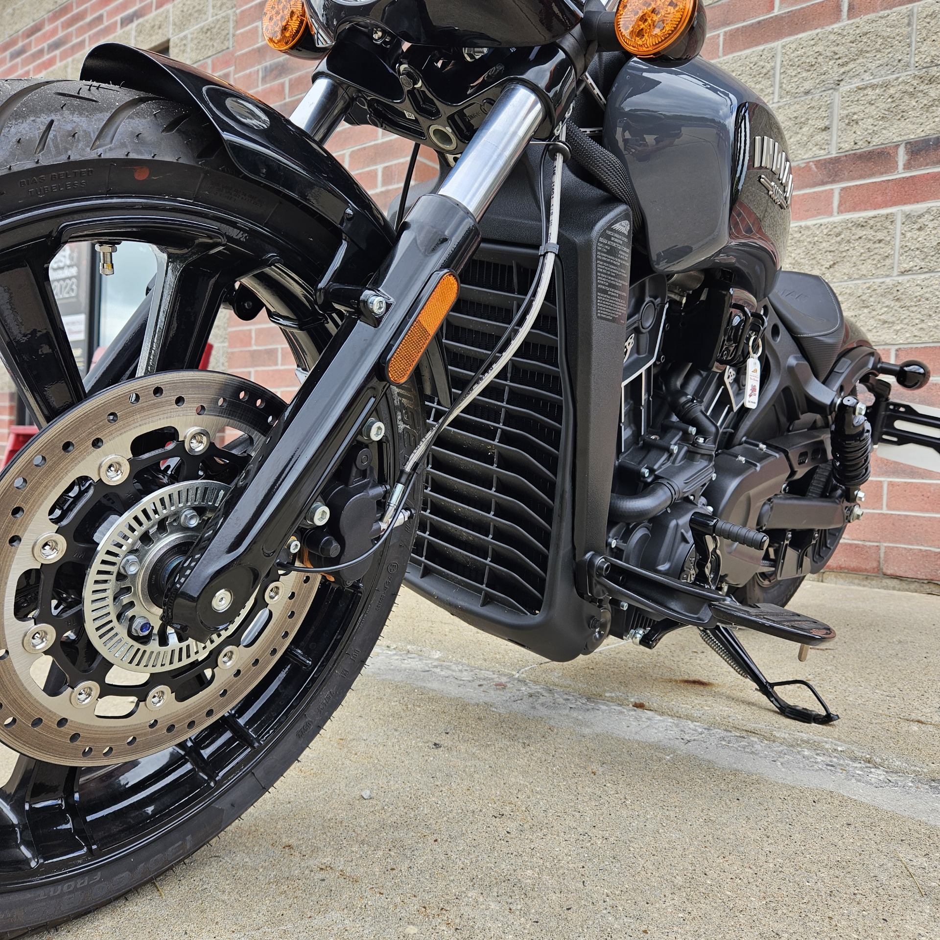 2023 Indian Motorcycle Scout® Rogue ABS in Muskego, Wisconsin - Photo 10