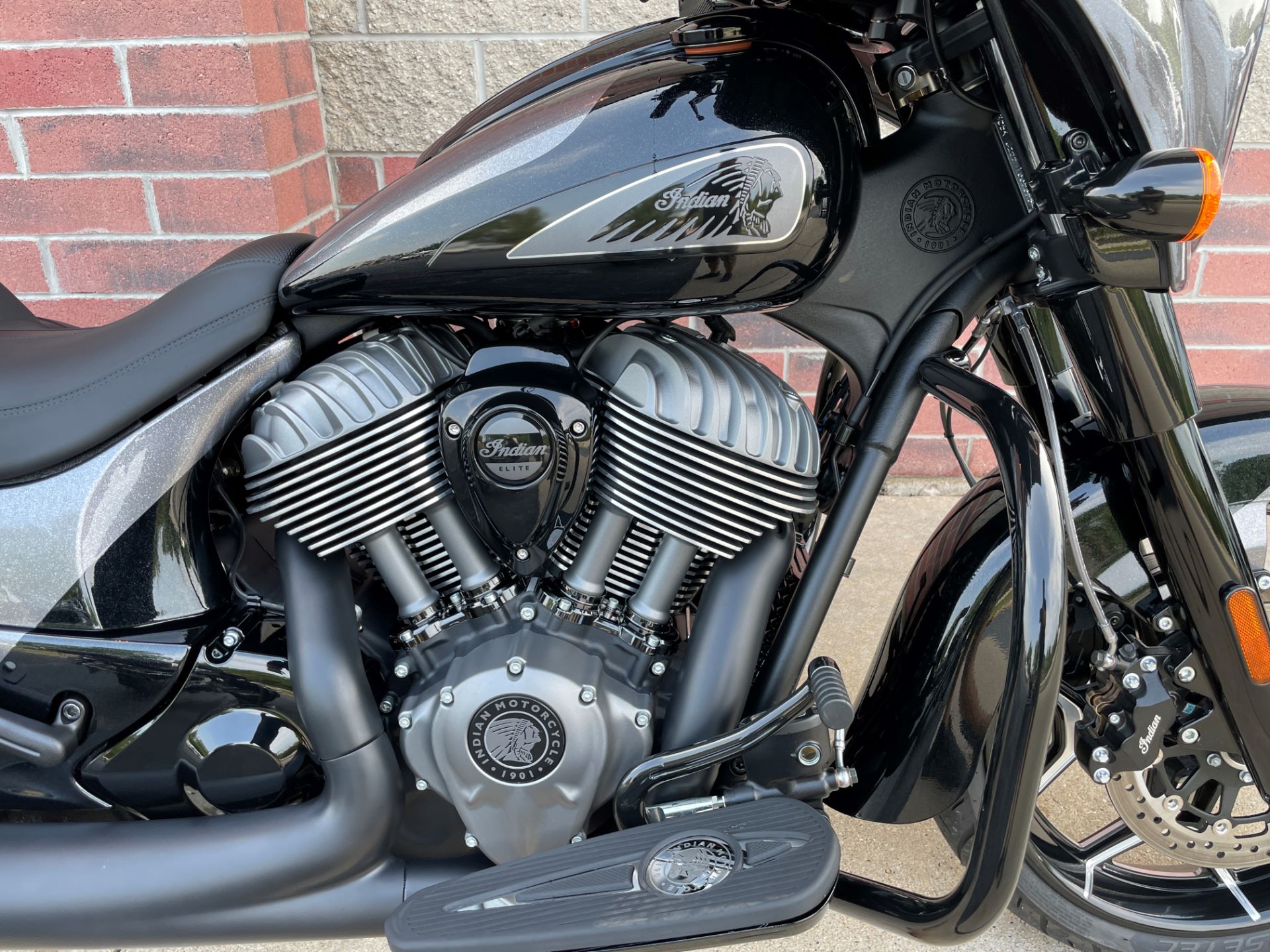 2021 Indian Chieftain® Elite in Muskego, Wisconsin - Photo 5
