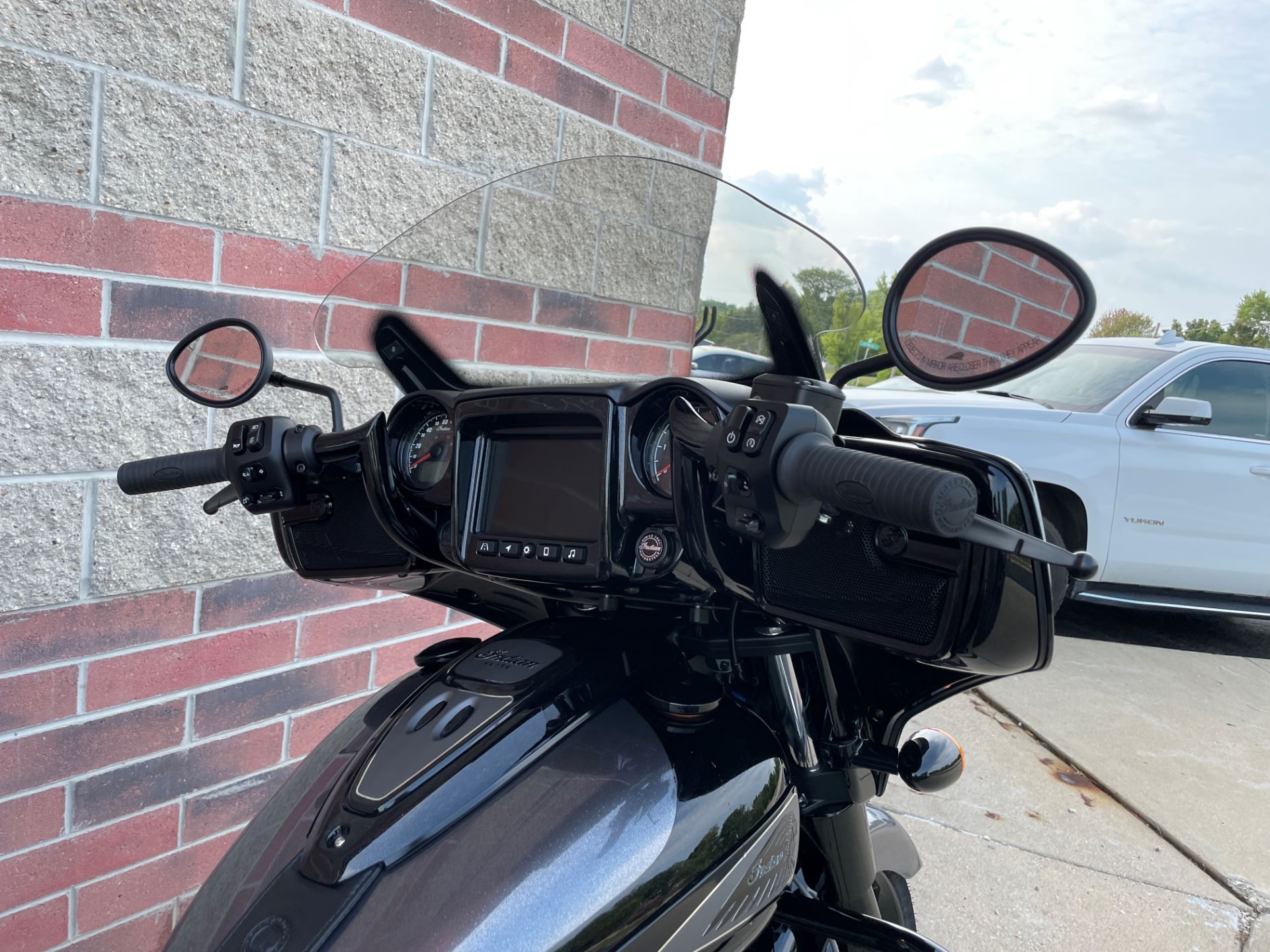 2021 Indian Chieftain® Elite in Muskego, Wisconsin - Photo 8