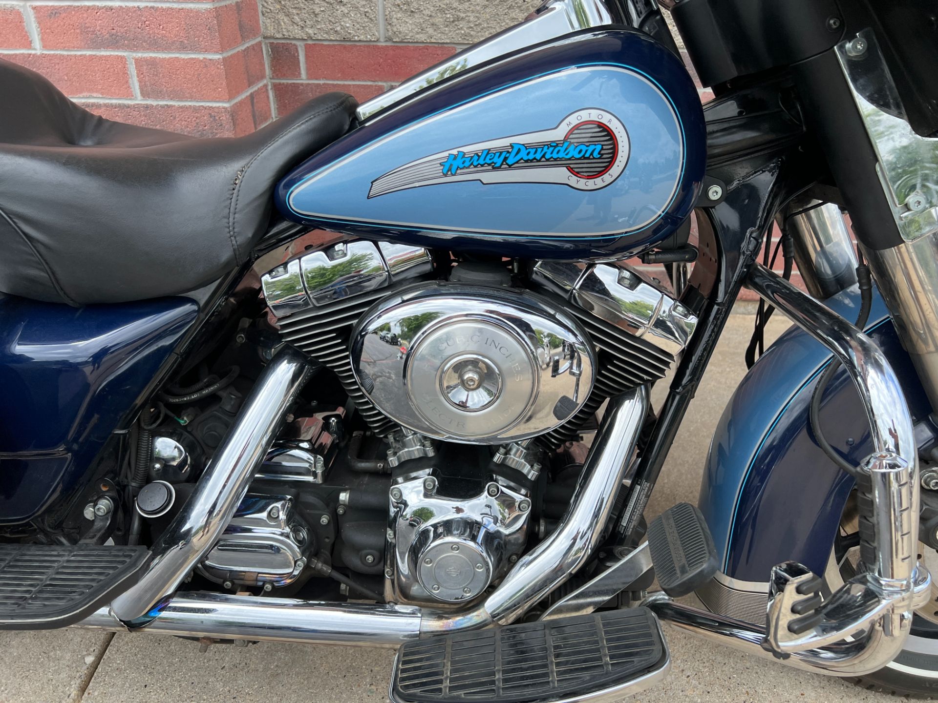 1999 Harley-Davidson FLHTC/FLHTCI Electra Glide® Classic in Muskego, Wisconsin - Photo 5