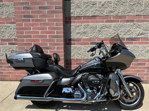 2016 Harley-Davidson Road Glide® Ultra in Muskego, Wisconsin - Photo 1