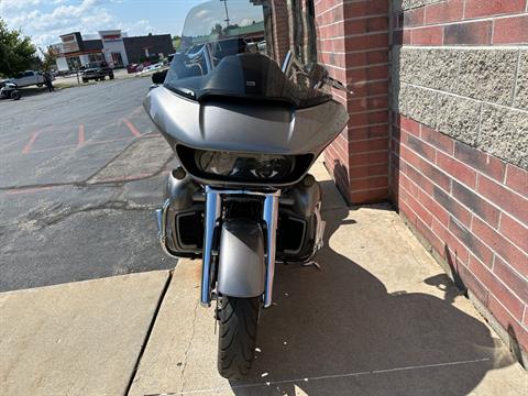 2016 Harley-Davidson Road Glide® Ultra in Muskego, Wisconsin - Photo 3