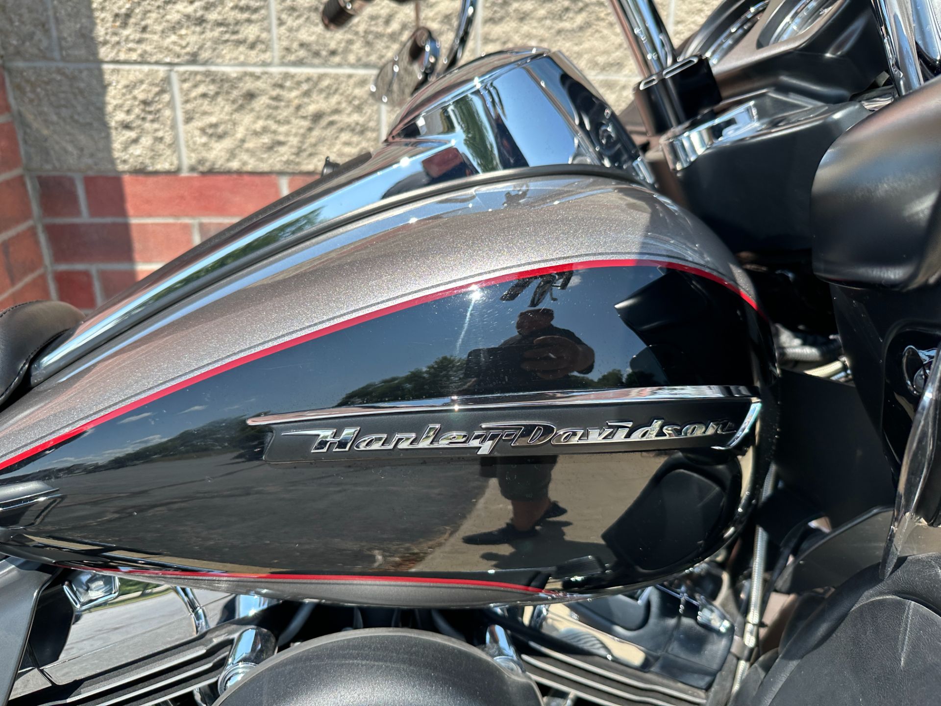 2016 Harley-Davidson Road Glide® Ultra in Muskego, Wisconsin - Photo 7