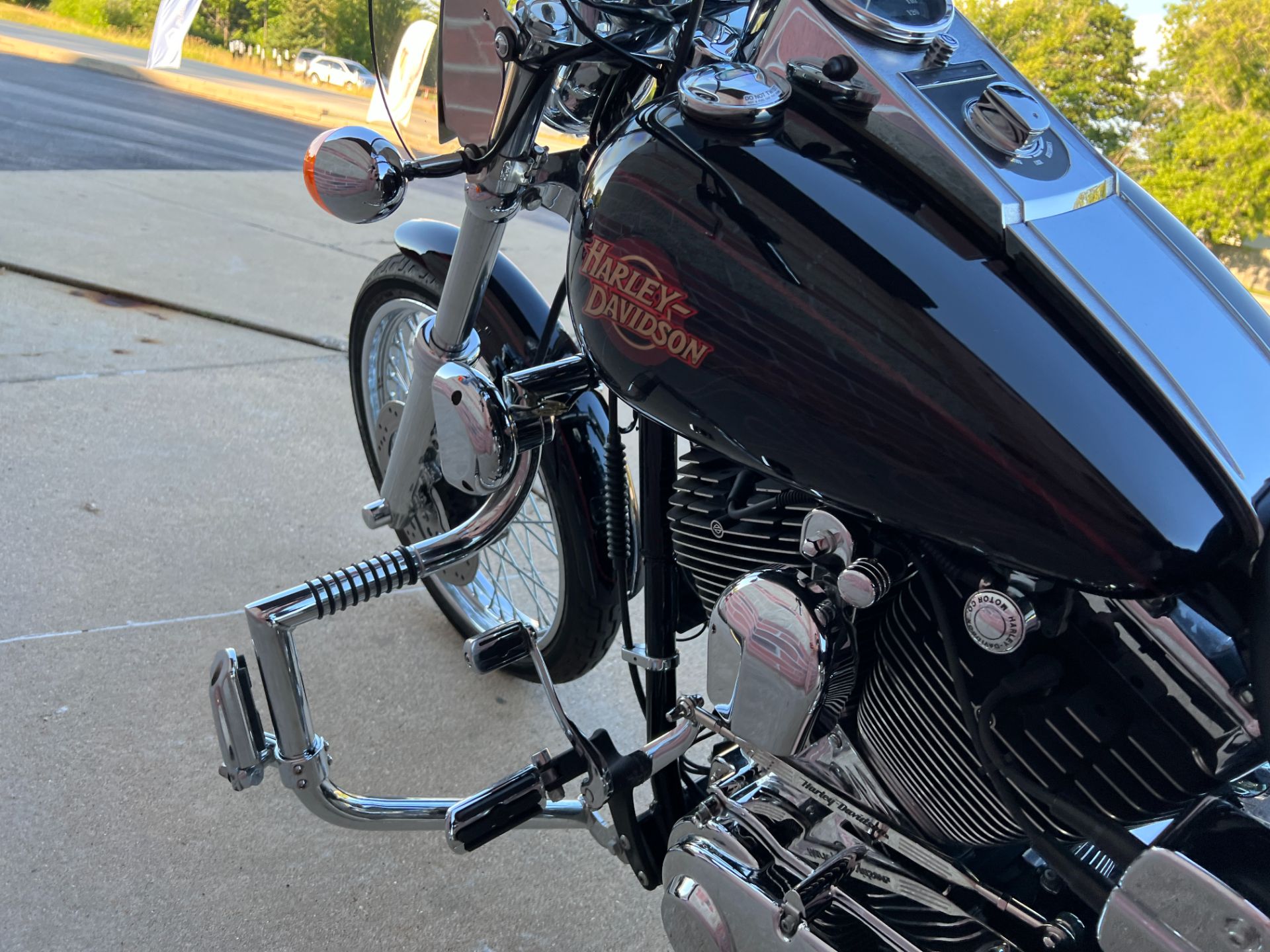 2000 Harley-Davidson FXDWG Dyna Wide Glide® in Muskego, Wisconsin - Photo 13