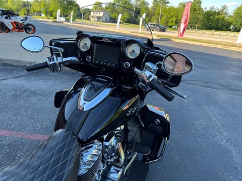 2018 Indian Roadmaster® ABS in Muskego, Wisconsin - Photo 12