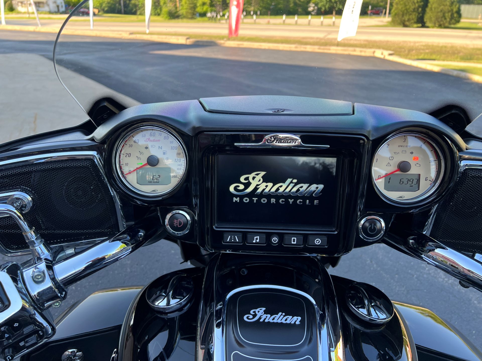 2018 Indian Roadmaster® ABS in Muskego, Wisconsin - Photo 14