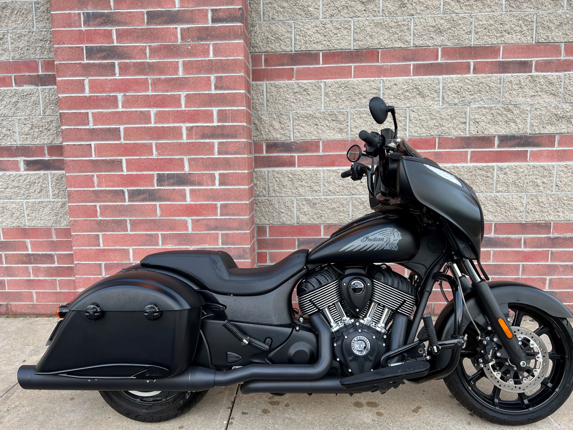 2018 Indian Chieftain® Dark Horse® ABS in Muskego, Wisconsin - Photo 1
