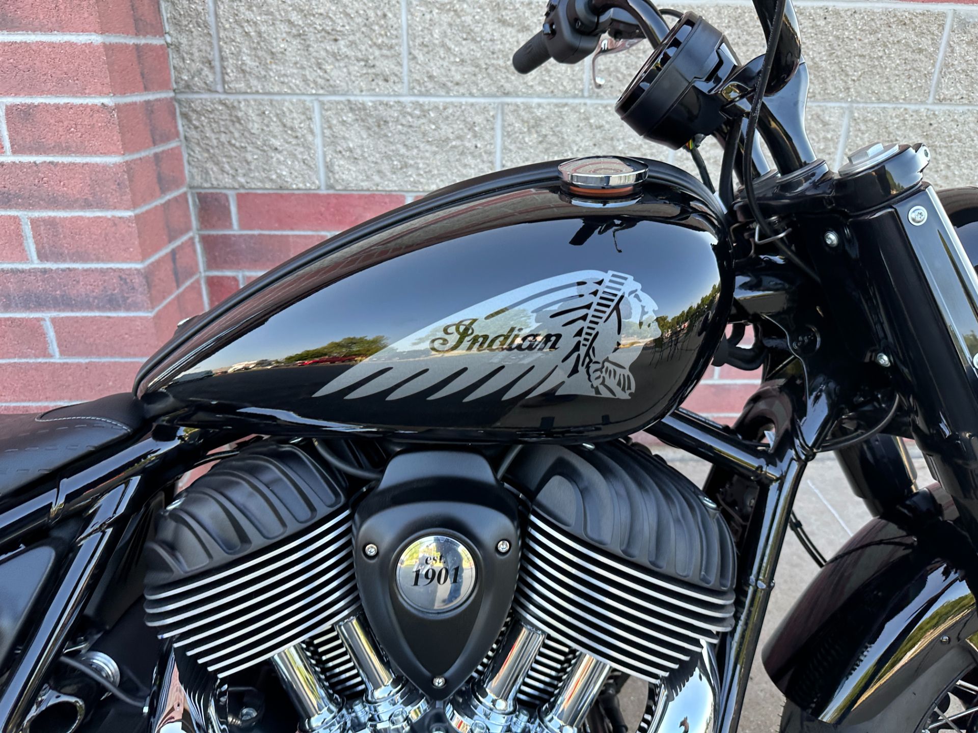2023 Indian Motorcycle Chief Bobber ABS in Muskego, Wisconsin - Photo 6
