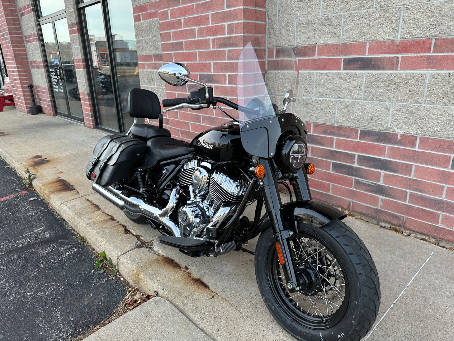 2022 Indian Motorcycle Super Chief Limited ABS in Muskego, Wisconsin - Photo 2