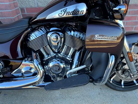 2021 Indian Roadmaster® Limited in Muskego, Wisconsin - Photo 5