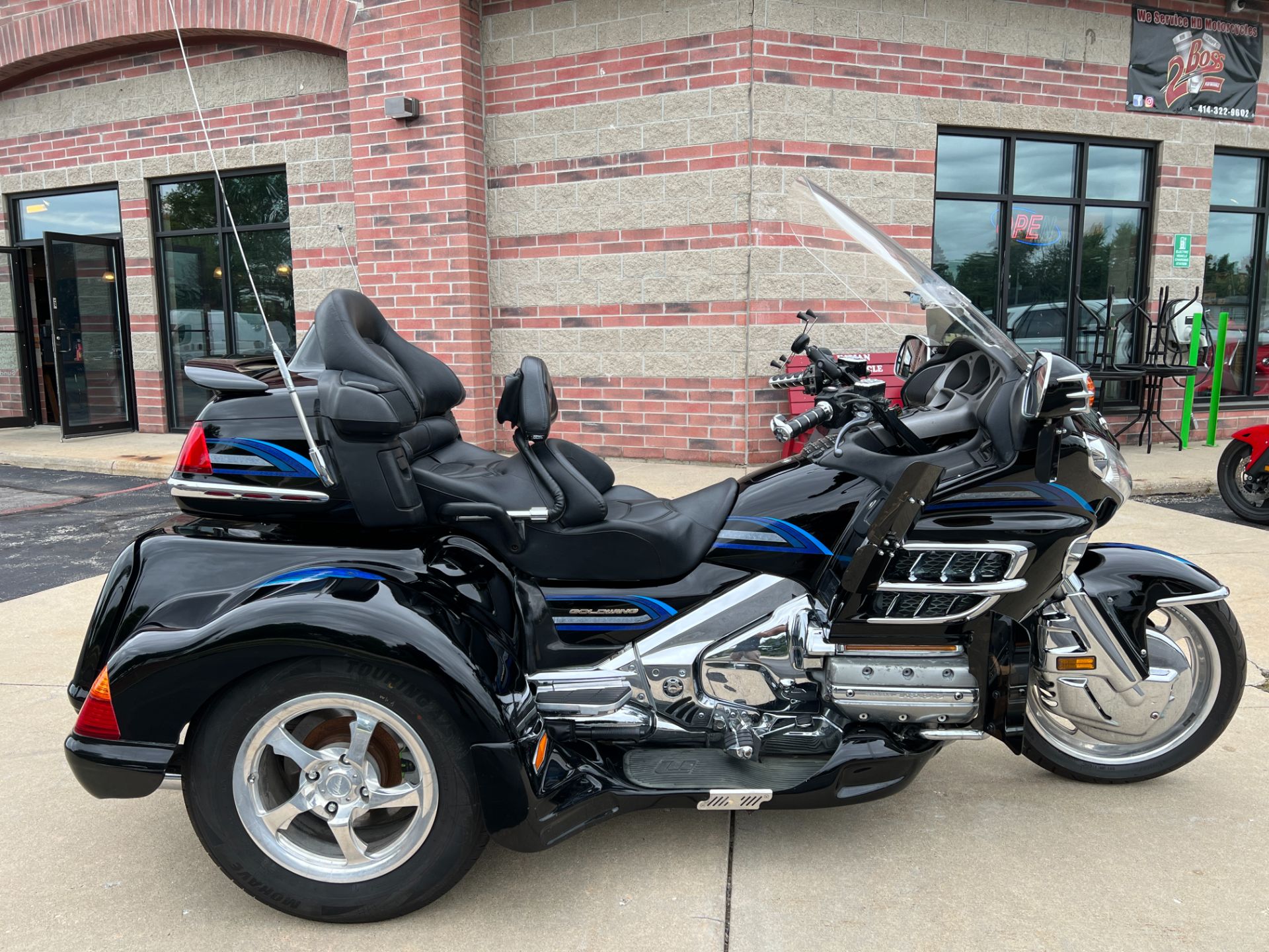 2002 Honda Gold Wing in Muskego, Wisconsin - Photo 1