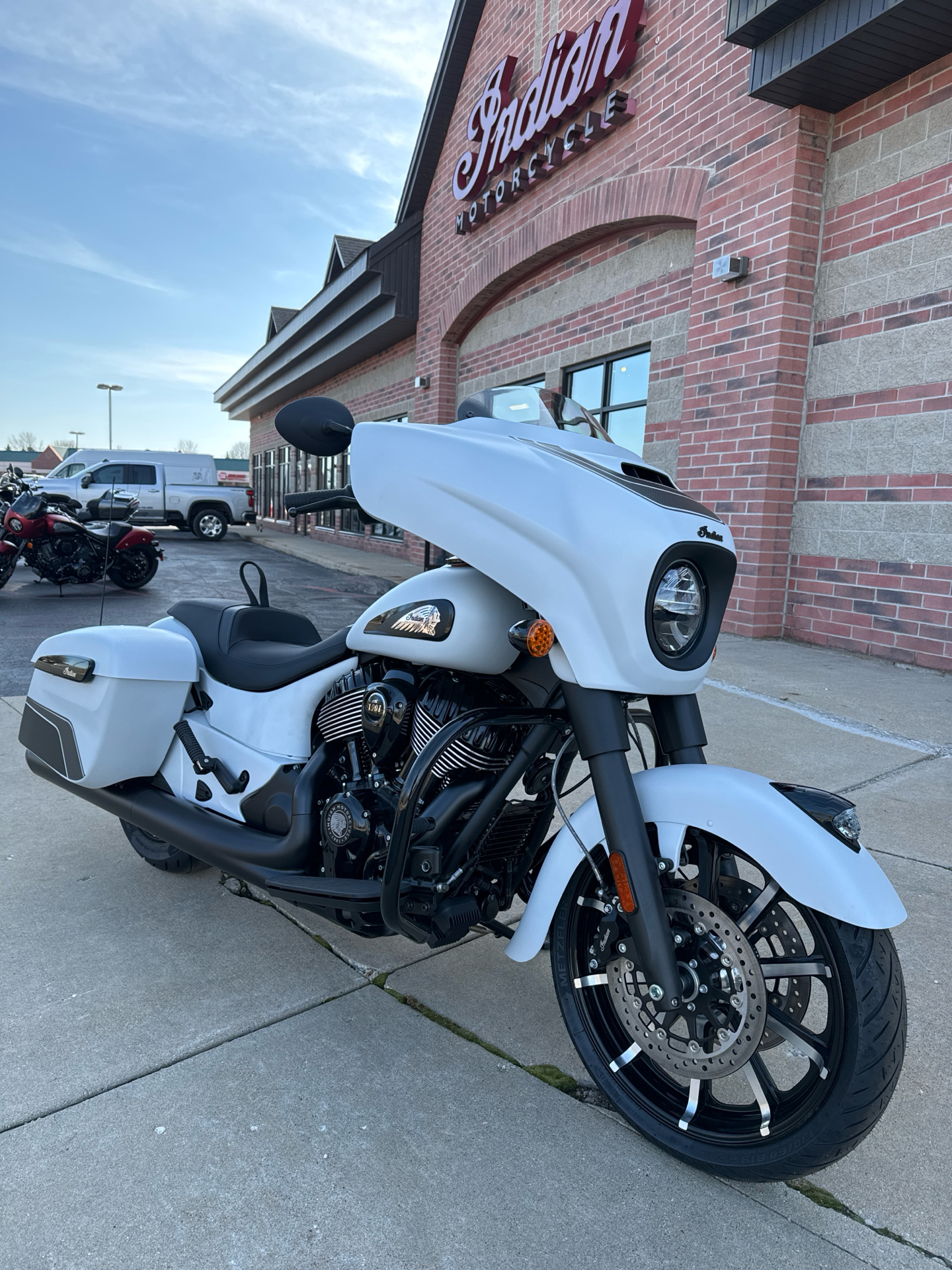 2024 Indian Motorcycle Chieftain® Dark Horse® in Muskego, Wisconsin - Photo 2
