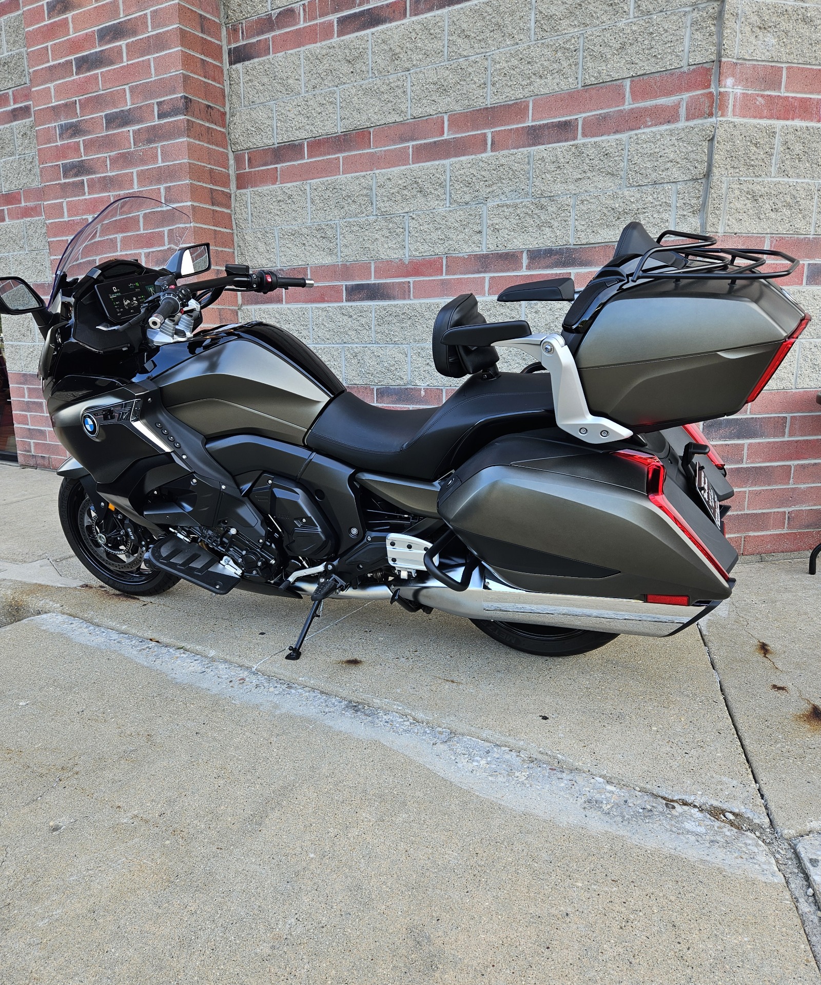 2023 BMW K 1600 Grand America in Muskego, Wisconsin - Photo 3