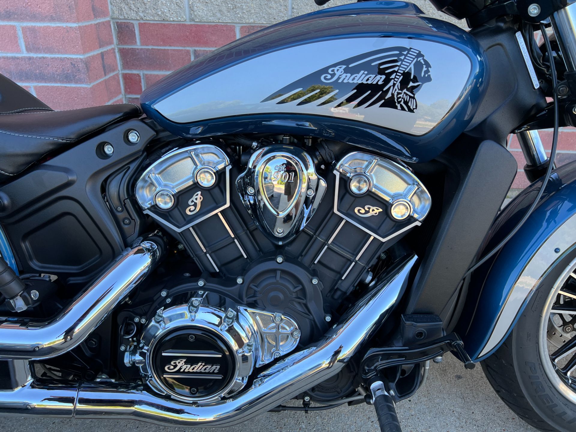 2021 Indian Scout® ABS Icon in Muskego, Wisconsin - Photo 5