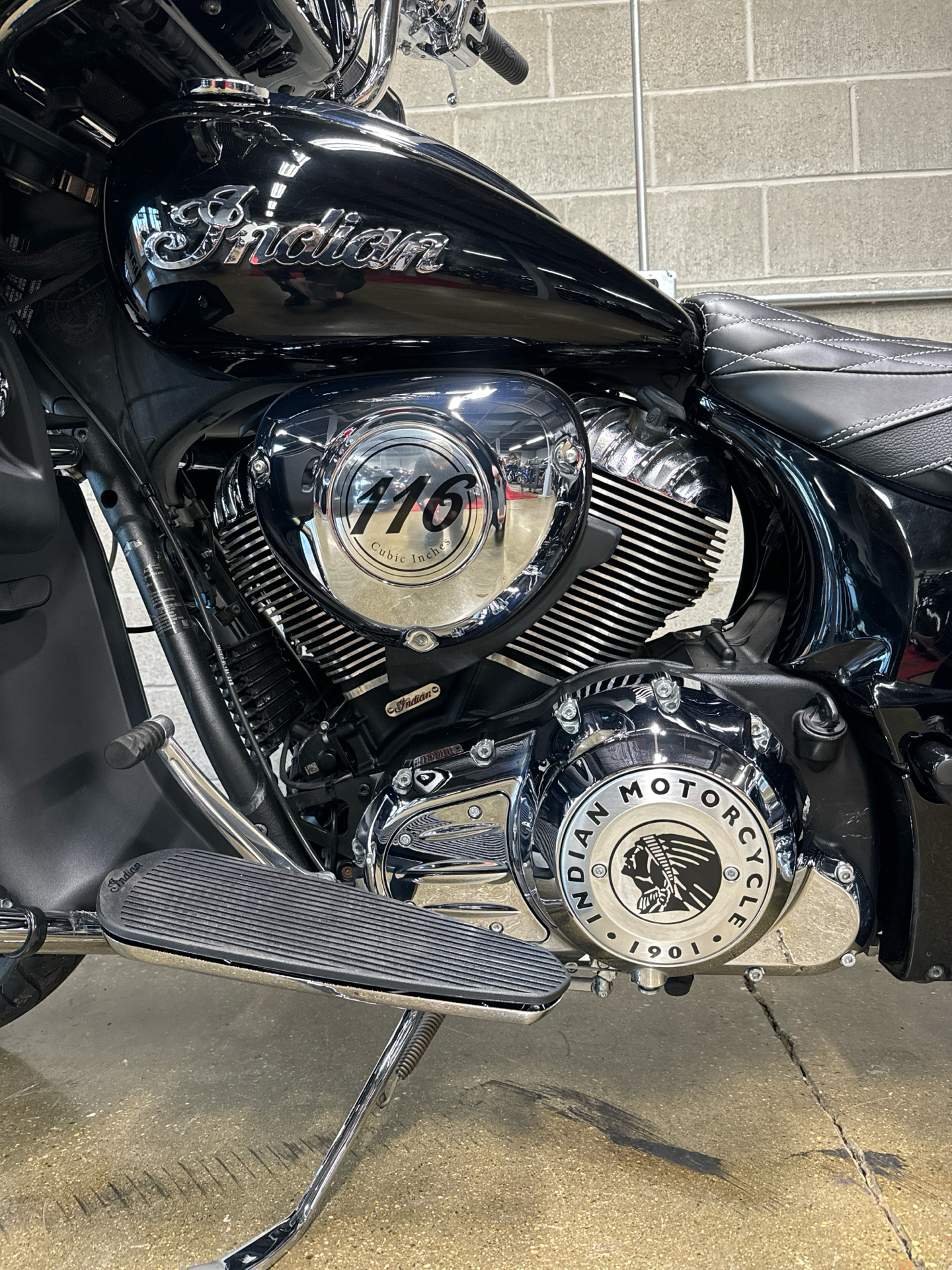 2021 Indian Motorcycle Roadmaster® in Muskego, Wisconsin - Photo 8