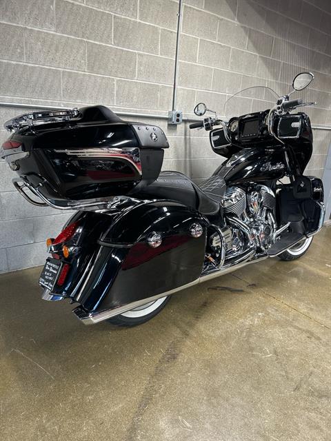 2021 Indian Motorcycle Roadmaster® in Muskego, Wisconsin - Photo 11