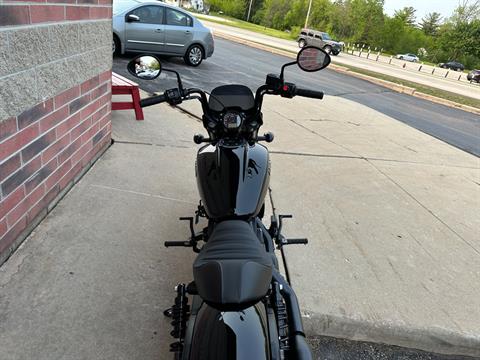 2023 Indian Motorcycle Scout® Rogue Sixty in Muskego, Wisconsin - Photo 12