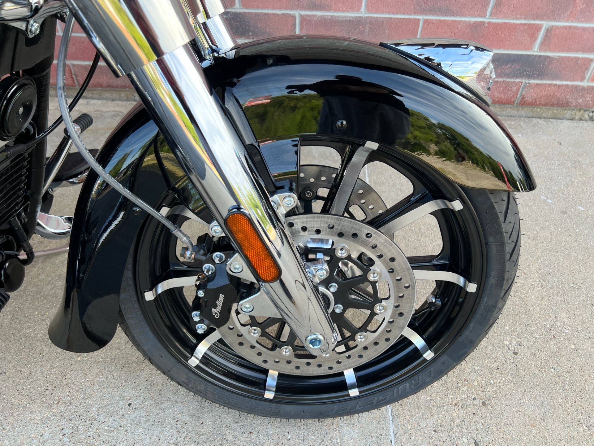 2022 Indian Chieftain® Limited in Muskego, Wisconsin - Photo 4