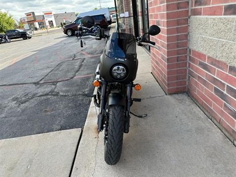 2023 Indian Motorcycle Sport Chief Dark Horse® in Muskego, Wisconsin - Photo 3