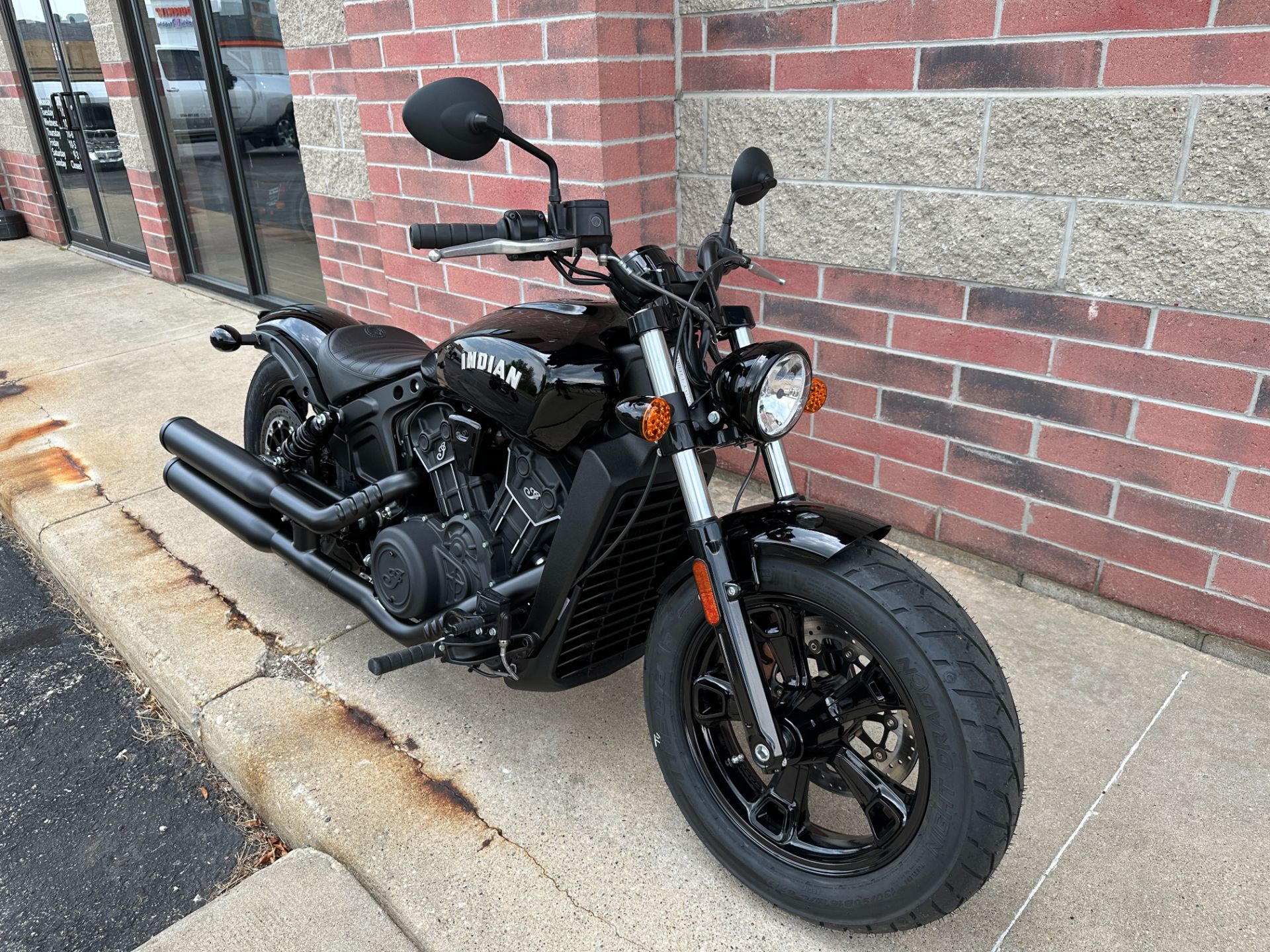2023 Indian Motorcycle Scout® Bobber Sixty in Muskego, Wisconsin - Photo 2