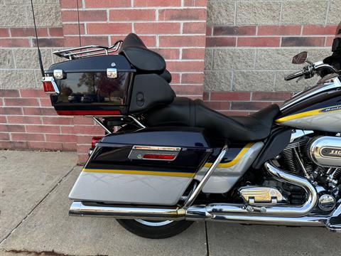 2012 Harley-Davidson CVO™ Ultra Classic® Electra Glide® in Muskego, Wisconsin - Photo 9
