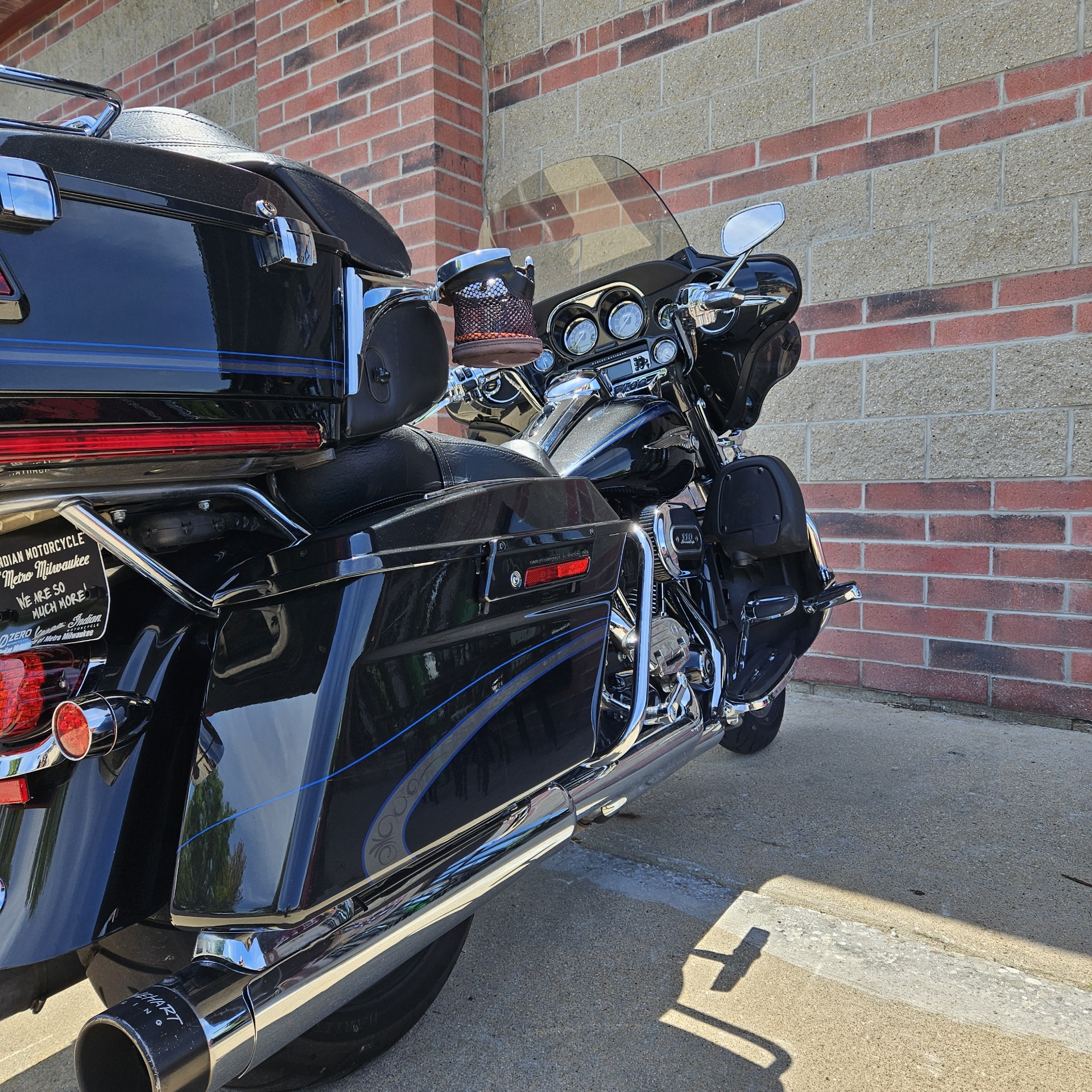 2013 Harley-Davidson CVO™ Ultra Classic® Electra Glide® in Muskego, Wisconsin - Photo 3