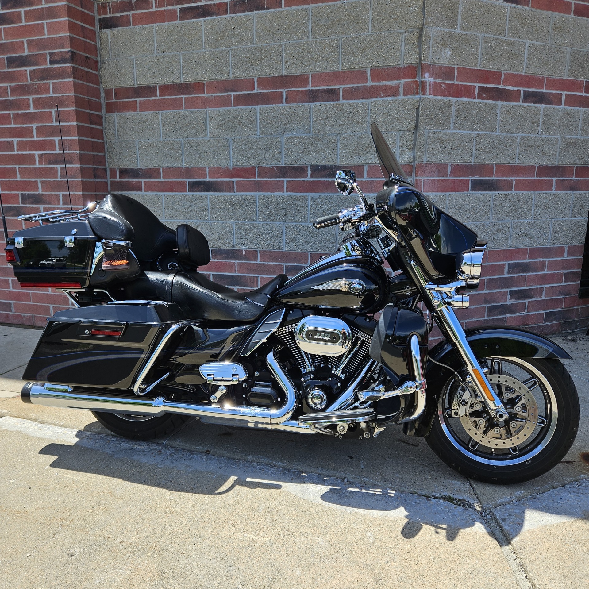 2013 Harley-Davidson CVO™ Ultra Classic® Electra Glide® in Muskego, Wisconsin - Photo 1