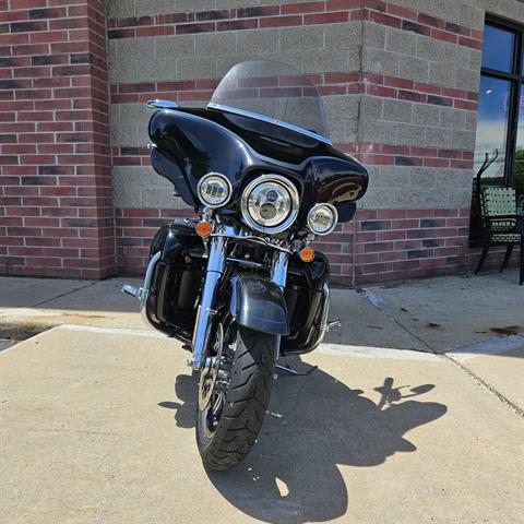 2013 Harley-Davidson CVO™ Ultra Classic® Electra Glide® in Muskego, Wisconsin - Photo 30