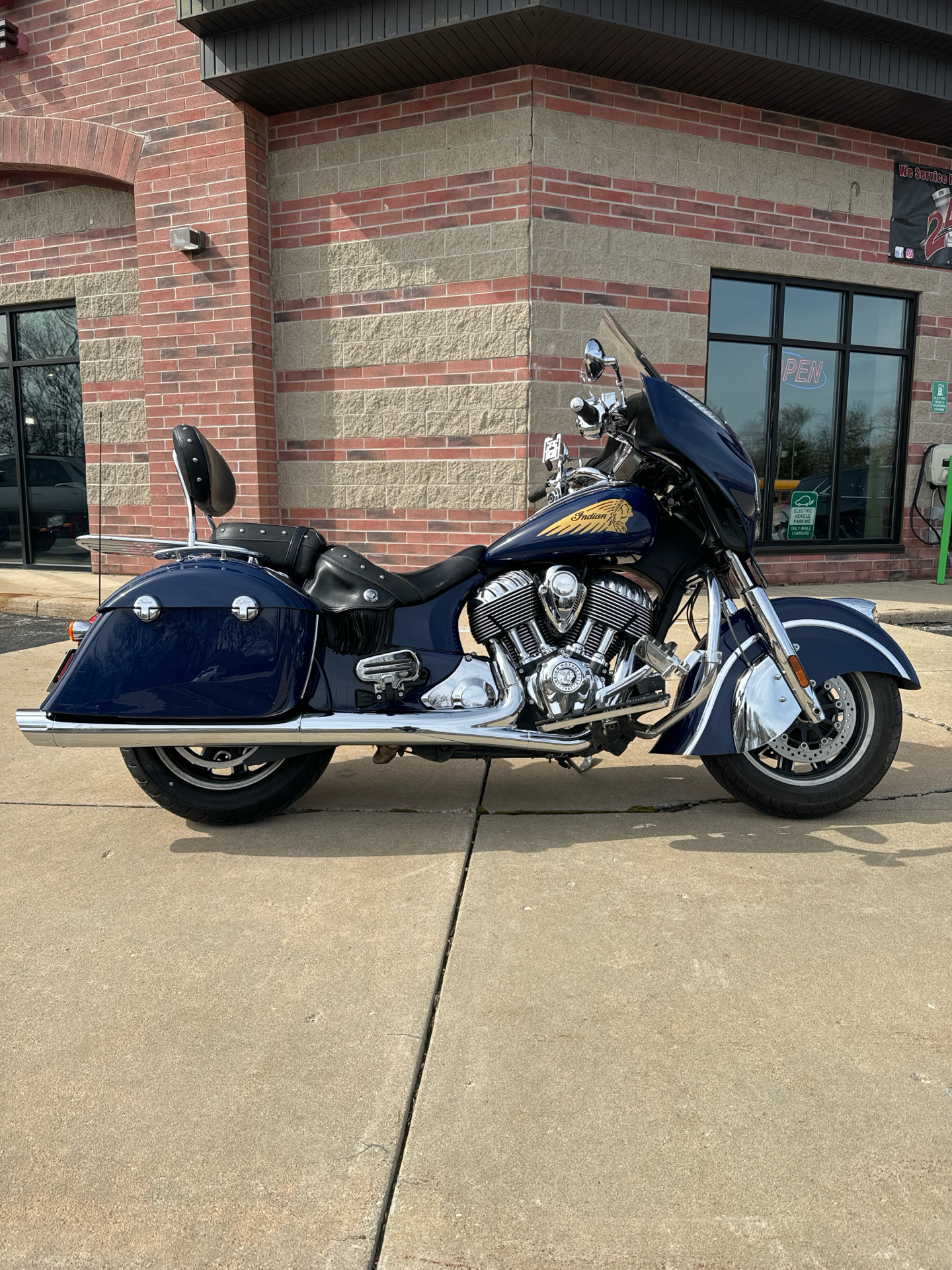2014 Indian Motorcycle Chieftain™ in Muskego, Wisconsin - Photo 1