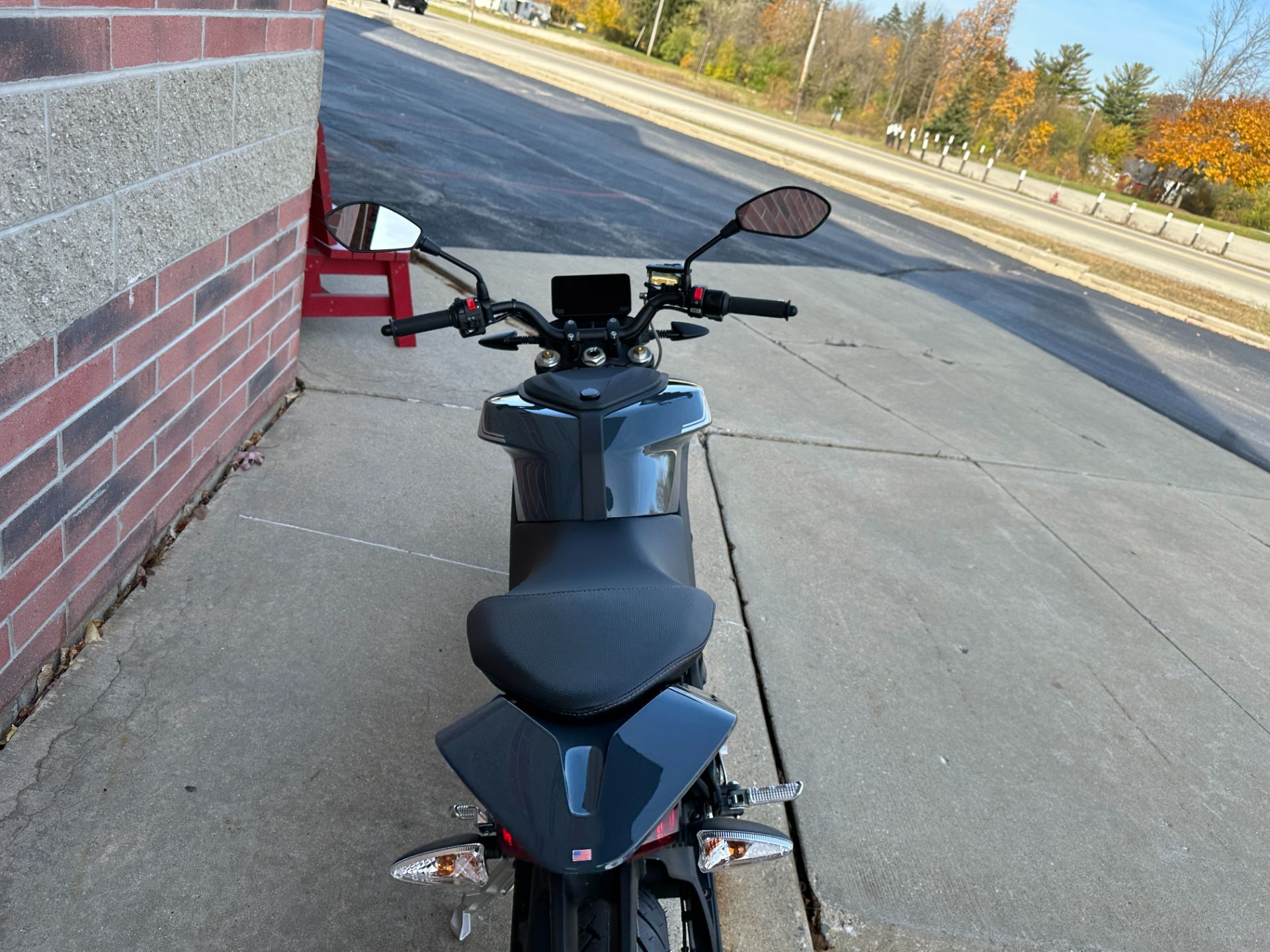 2023 Zero Motorcycles S ZF7.2 in Muskego, Wisconsin - Photo 10