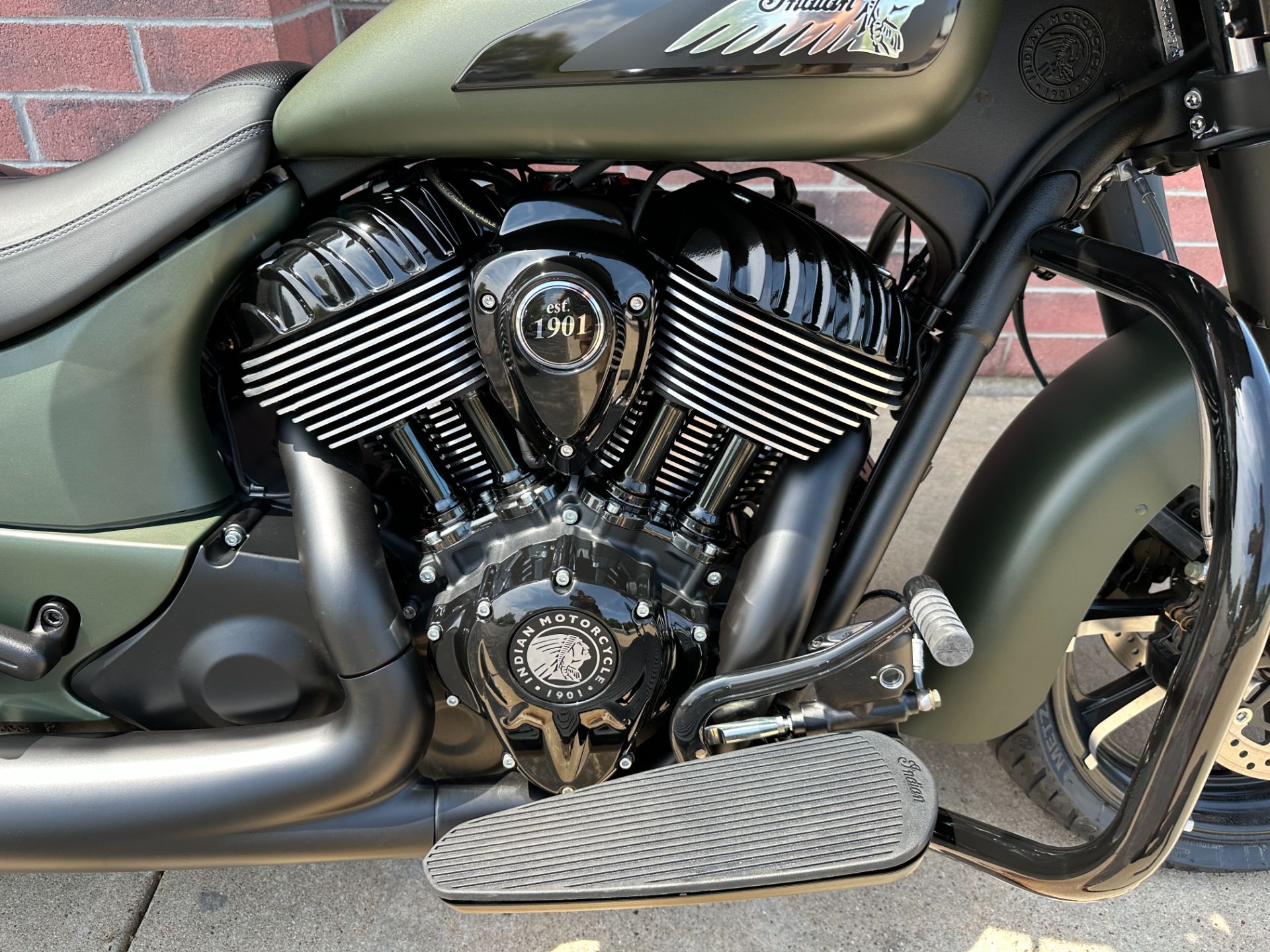 2023 Indian Motorcycle Chieftain® Dark Horse® in Muskego, Wisconsin - Photo 5