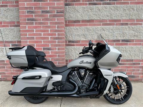 2022 Indian Pursuit® Dark Horse® with Premium Package in Muskego, Wisconsin - Photo 1