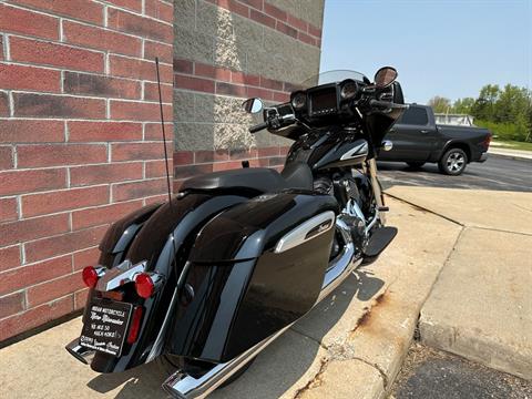 2023 Indian Motorcycle Chieftain® in Muskego, Wisconsin - Photo 9