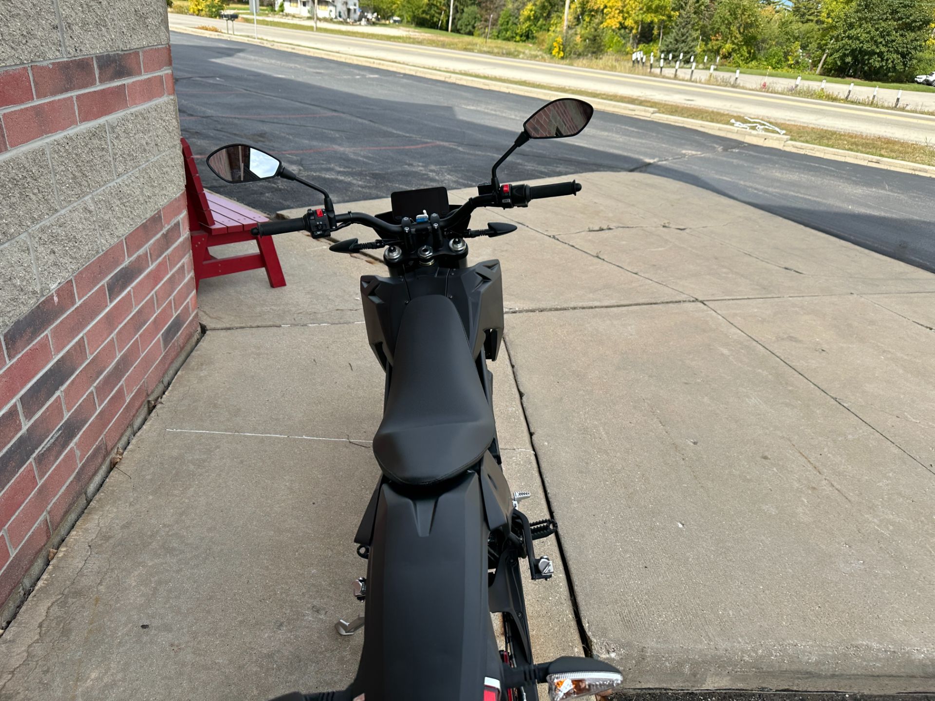 2023 Zero Motorcycles FX ZF7.2 Integrated in Muskego, Wisconsin - Photo 10