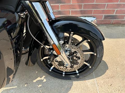 2023 Indian Motorcycle Roadmaster® Limited in Muskego, Wisconsin - Photo 4
